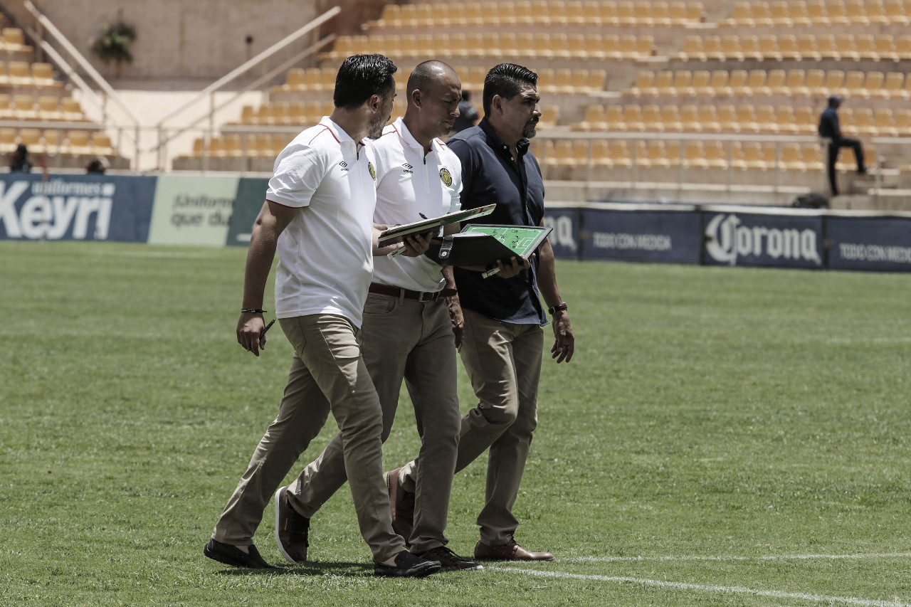 Ricardo Rayas: "Los jugadores deben darse cuenta en que institución están"