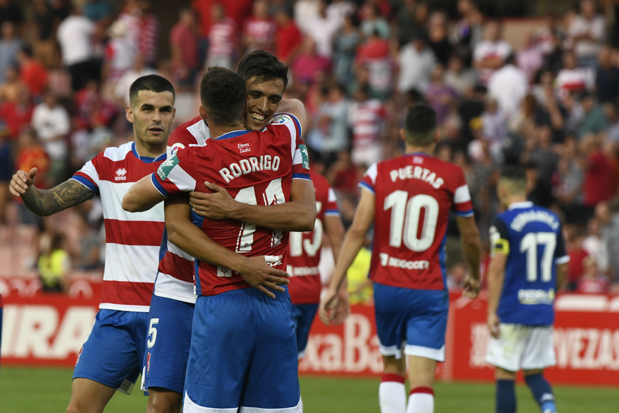 Granada CF - Córdoba CF: puntuaciones del Granada, jornada 7 de la Liga 1|2|3