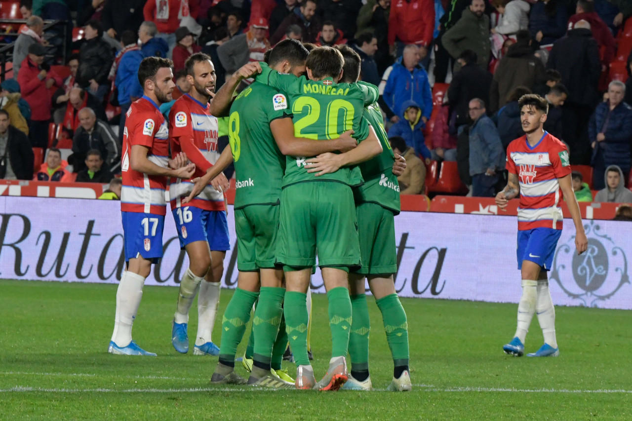 Portu castiga al Granada CF en Los Cármenes Portu castiga al Granada CF en Los Cármenes
