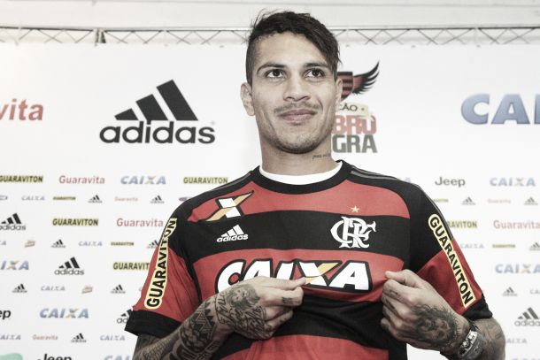 Guerrero exalta torcida do Flamengo na apresentação: "É a maior do mundo"