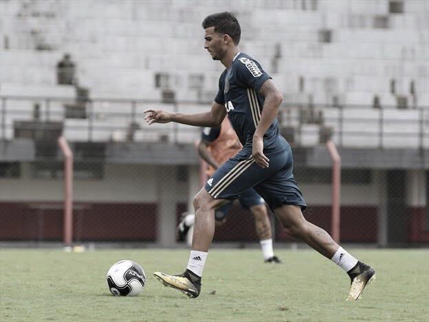 Guilherme Parede ressalta vitória sobre Fortaleza: “Precisávamos sair de cabeça erguida”