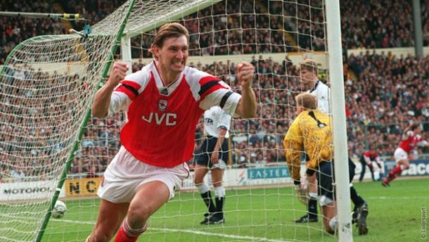 Arsenal - Tottenham Hotspur: A History of The North London Derby