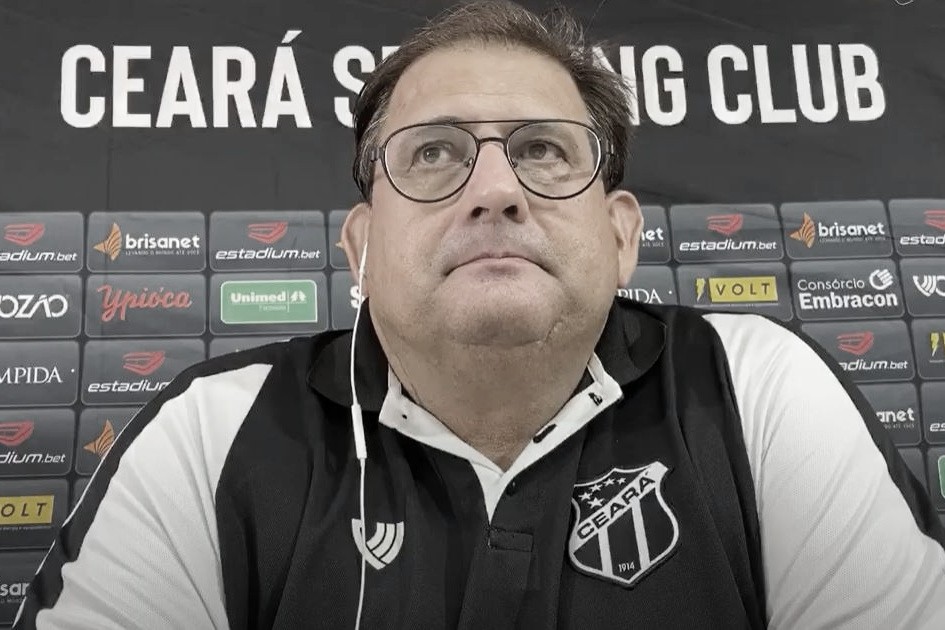 Guto Ferreira admite erro ao levar gol nos acréscimos e projeta Clássico-Rei