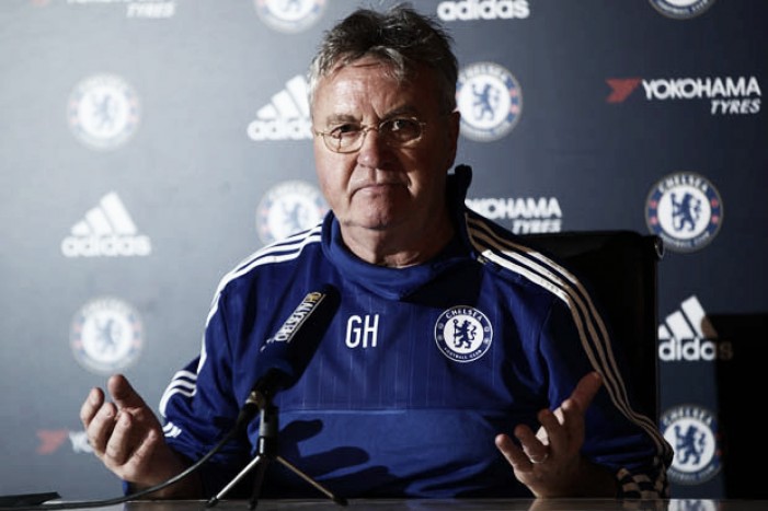 Hiddink: ''Tenemos que considerar la situación en la que está el Chelsea''