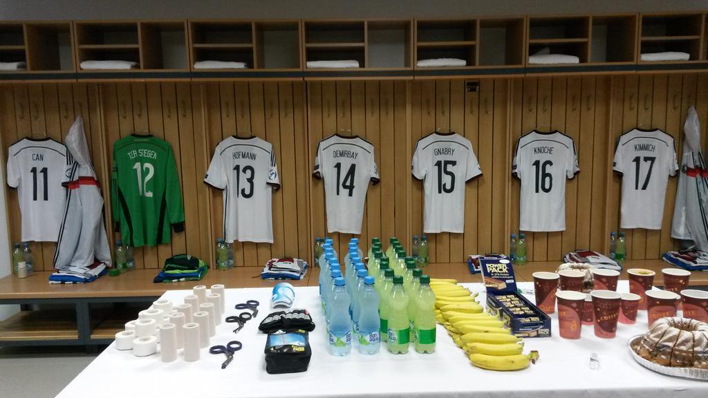Germany's dressing room is all set out ahead of the big game. (@DFB_Junioren)