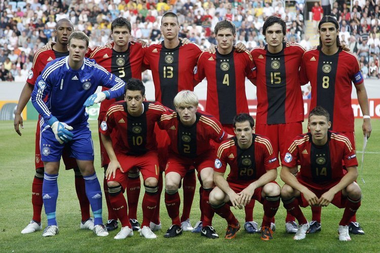 The now infamous Germany squad that lined up against England. (bundesligaclassic.tumblr.com)