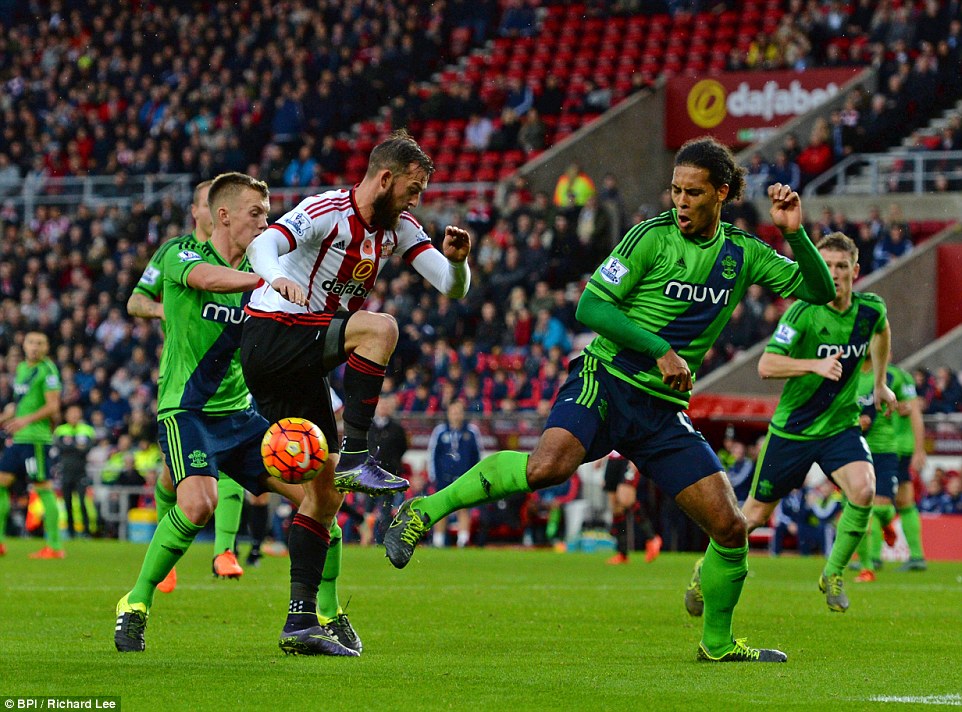 Steven Fletcher was more than isolated in Sunderland's 1-0 defeat at home to Southampton last time out.