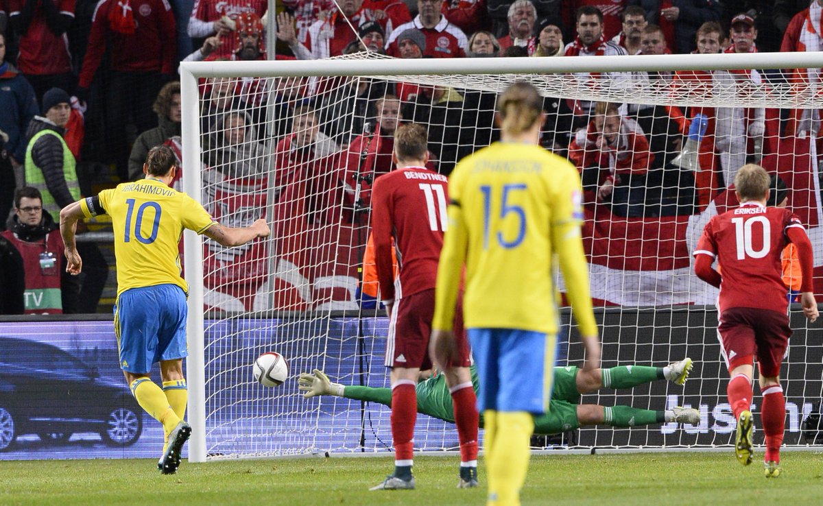 Ibrahimovic finally breaks his duck against Sweden's rivals. (Image credit: UEFA)