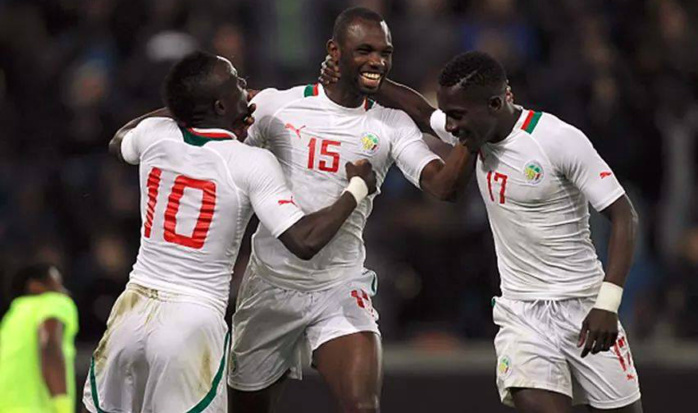 Senegal players celebrate one of their three goals (photo: yahoo)