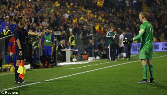 Joe Hart was booked in England's defeat (photo: reuters)