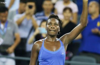 WTA Wuhan: bene Giorgi e Vinci, vittoria n.700 per Venus Williams