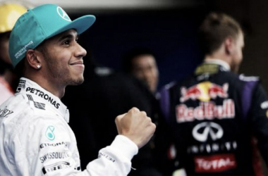 Lewis Hamilton faz o tri no GP da China