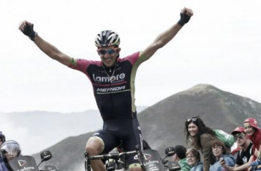 Vuelta 2014 : Niemiec l&#039;emporte aux Lacs de Covadonga