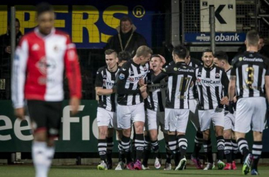 El Heracles arruina el San Valentín del Feyenoord