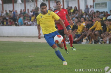 El Cádiz se estrena con goleada (0-6)