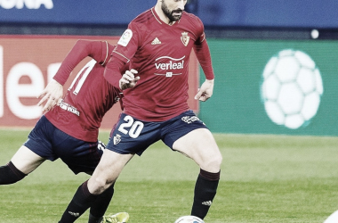 Adrián disputando un partido con el Osasuna, su ex-equipo | &nbsp;Instagram oficial Adrián López&nbsp;