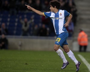 Espanyol 3-1 Racing: Coutinho guía al Espanyol hacia Europa