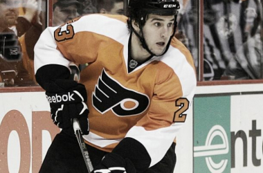 Brandon Manning renueva con los Flyers