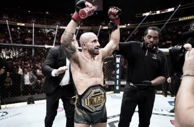 UFC 290: Alexander Volkanovski conserva su trono en una
noche dolorosa para los mexicanos 