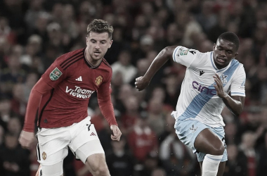 Manchester United e Palace fazem duelo de opostos na Premier League