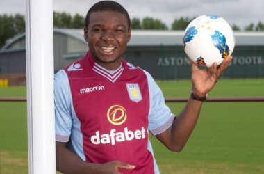 Okore e Bacuna são anunciados pelo Aston Villa