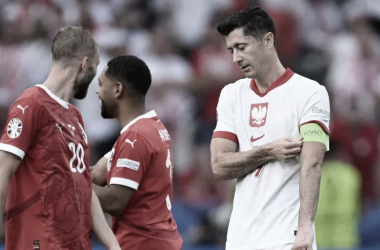 Polonia, ni la baza "Lewandowski" les salva del desastre