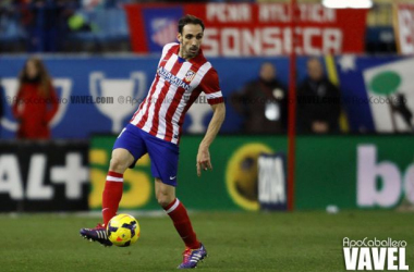 Juanfran: &quot;No es posible que el campeón de Liga y subcampeón de la Champions sea violento&quot;