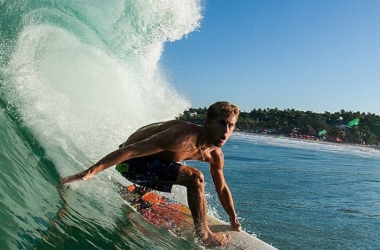 Surf: Miguel Tudela logra su boleto para Portugal