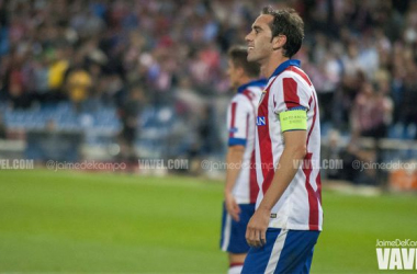 Diego Godín: defensa con alma de delantero