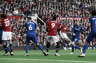 Premier League - Mou sa soffrire, poi però stravince: il Manchester United batte l'Everton per 4-0