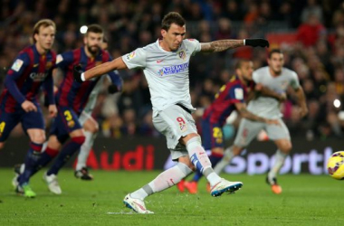 Mandzukic, Griezmann, Godín y Raúl García, apercibidos de sanción