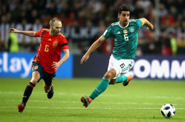 Amichevoli - Spettacolo all'Esprit Arena, Muller risponde a Rodrigo: Germania-Spagna è 1-1