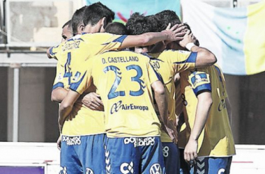 SD Ponferradina - UD Las Palmas: persiguiendo el ascenso directo