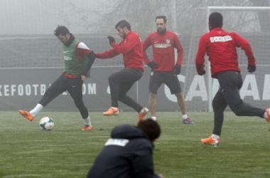 David Villa y Courtois regresan a la lista de convocados