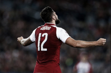 Premier League - What a start! Gol, errori e follie all'Emirates, Wenger batte il Leicester con i cambi: 4-3