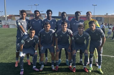 Once del Recreativo Granada contra el Churriana | Foto: @Canteranazarí