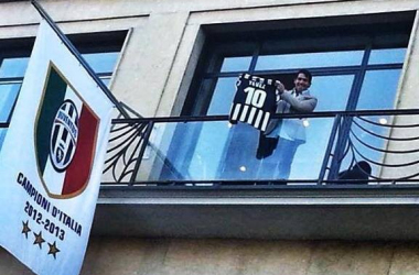 Tevez to Wear the Number 10