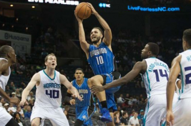 Jannero Pargo&#039;s 16 Helps Charlotte Hornets Defeat Orlando Magic