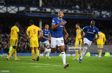 Everton 2-0 Crystal Palace: Wasteful Eagles undone by late Toffees show