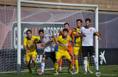 Lleida Esportiu - Valencia Mestalla: levantarse y seguir escalando