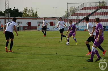 El Real Jaén se perdió en Sevilla