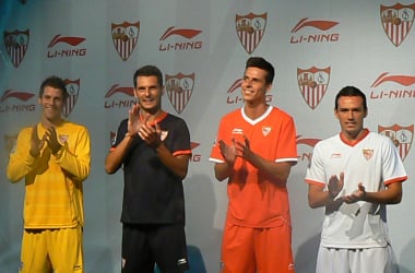 El Sevilla presenta sus nuevas equipaciones