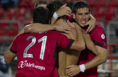 Dos goles de Alfaro permiten soñar con la permanencia