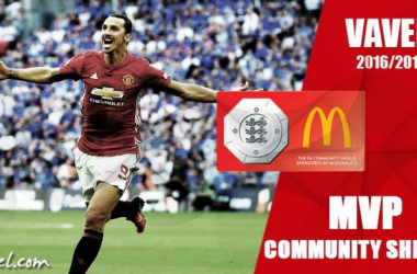 Ibrahimovic, MVP de la Community Shield