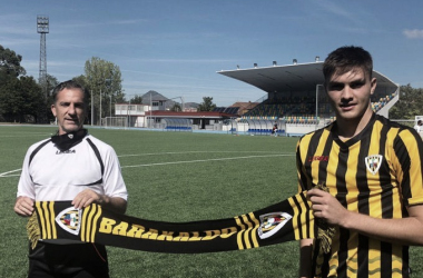 Fer Delgado apuntala la medular del Barakaldo CF