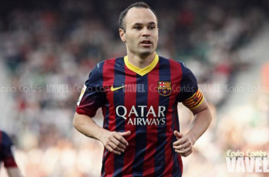 Iniesta apunta alto