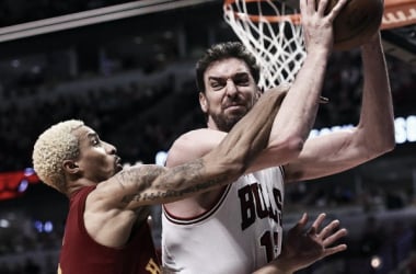 Un &#039;alley-oop&#039; entre Butler y Gasol da la victoria a los Bulls en la prórroga