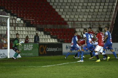 El Alcoyano demuestra ante el Nàstic que tiene mucho que decir