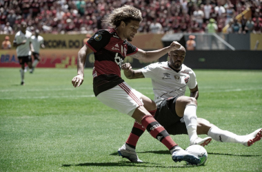 Gols e melhores momentos de Flamengo 3x2 Athletico-PR