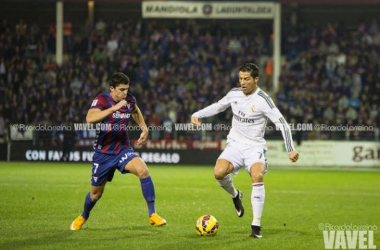 Previa Eibar - Real Madrid: dos clubes opuestos se citan en Ipurua